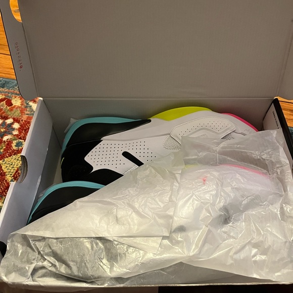 Jordan Zion 2 men’s basketball shoes - Picture 2 of 10